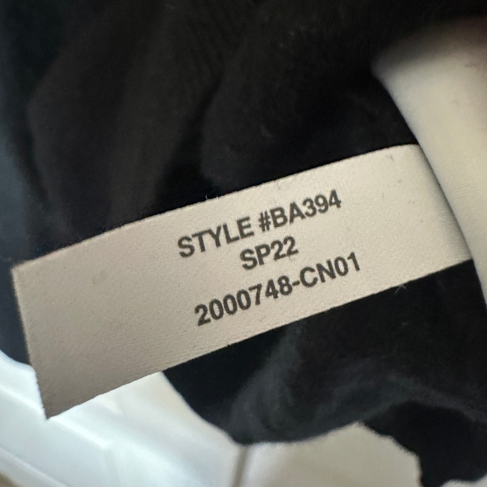 J.Crew Cashmere Relaxed V-neck Sweater Womens XL Black Minimalist Quiet Luxury - Picture 6 of 7